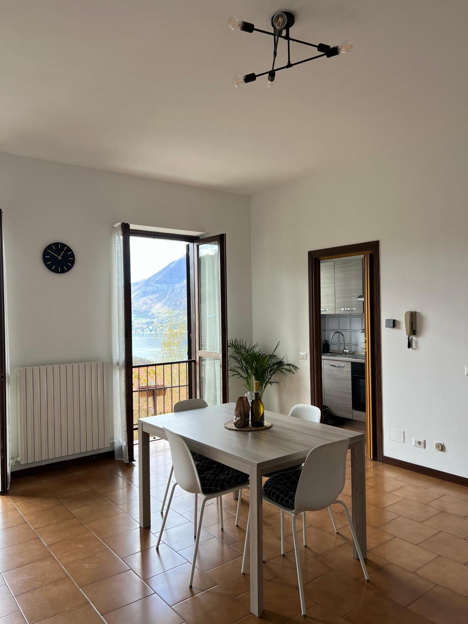 Casa Nima Lake Apartment Perledo Екстериор снимка