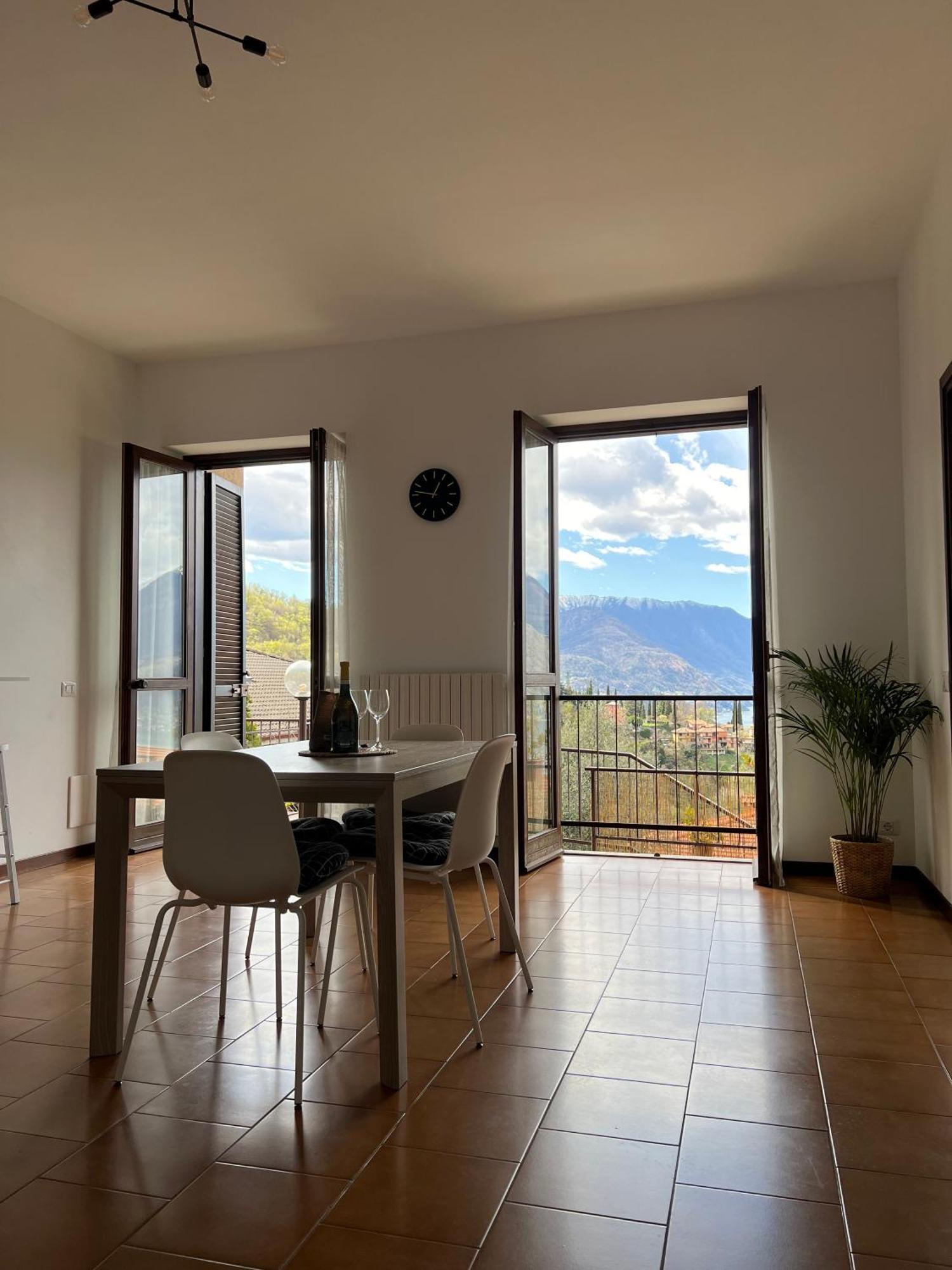 Casa Nima Lake Apartment Perledo Екстериор снимка